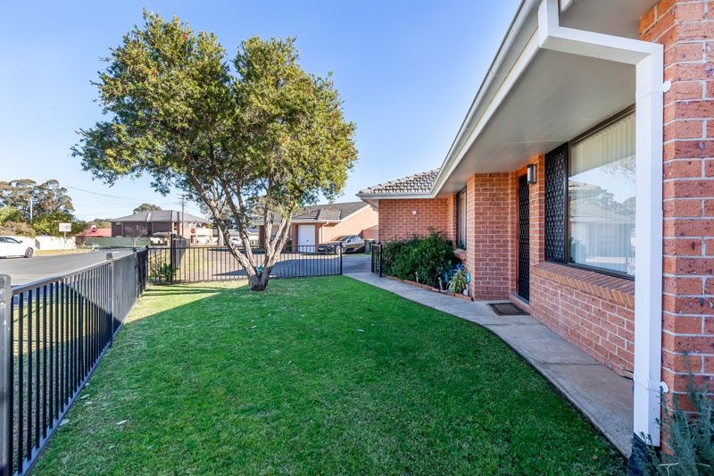 3/10 Matthews Square, Ingleburn NSW 2565, Image 1