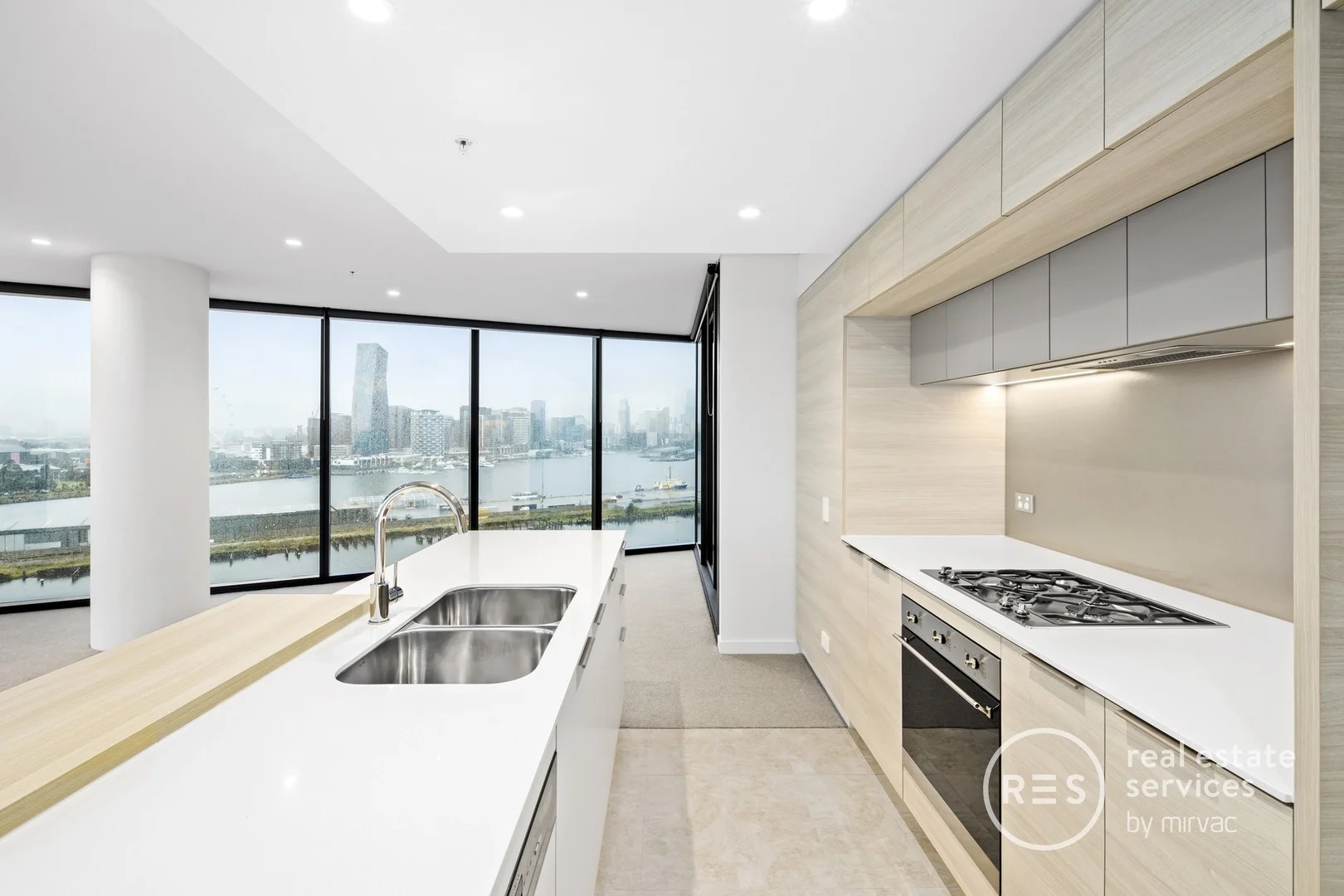 1501/103 South Wharf Drive, Docklands VIC 3008