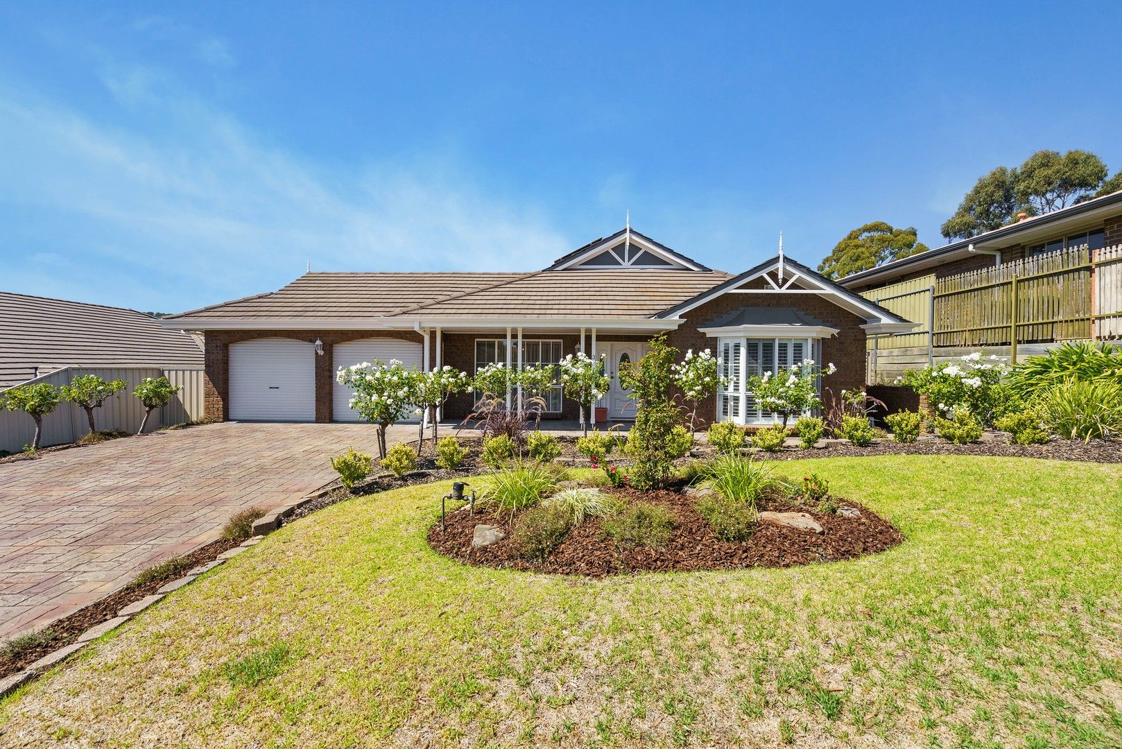 4 bedrooms House in 3 Sandalwood Crescent FLAGSTAFF HILL SA, 5159