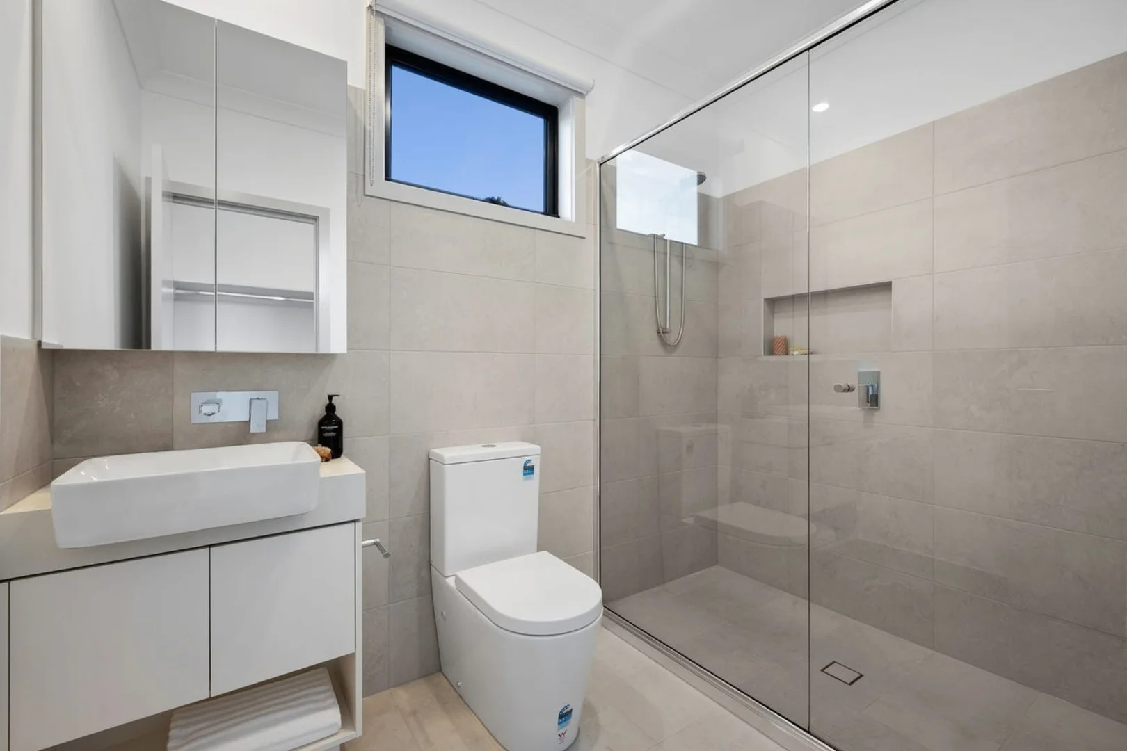 Additional image 12 of 13 Cockatoo Close, South Morang VIC 3752