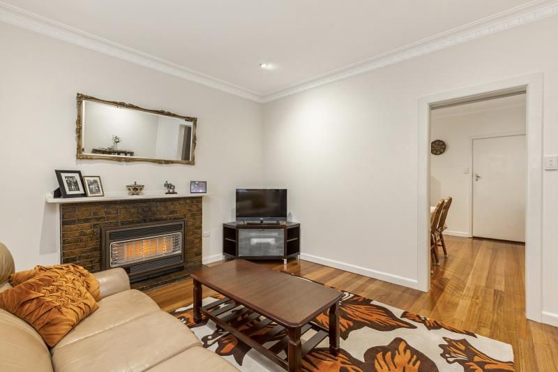 39 Benbow Street, Yarraville VIC 3013, Image 2