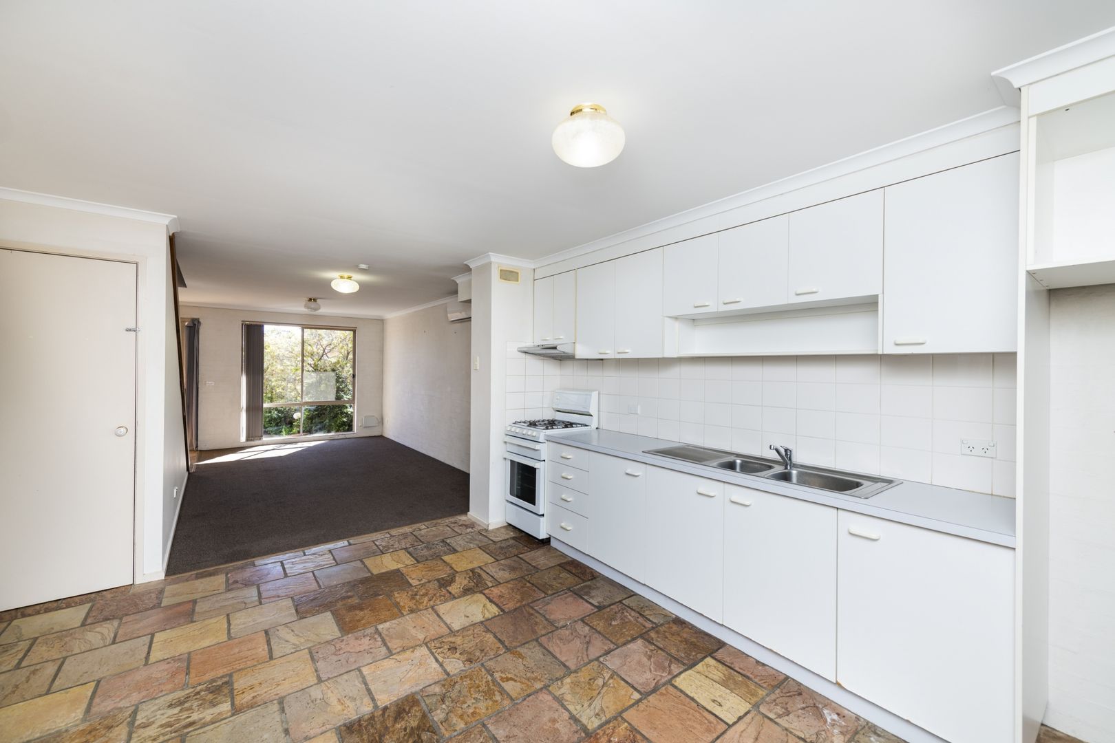 14/1A Davison Street, Queanbeyan NSW 2620, Image 1