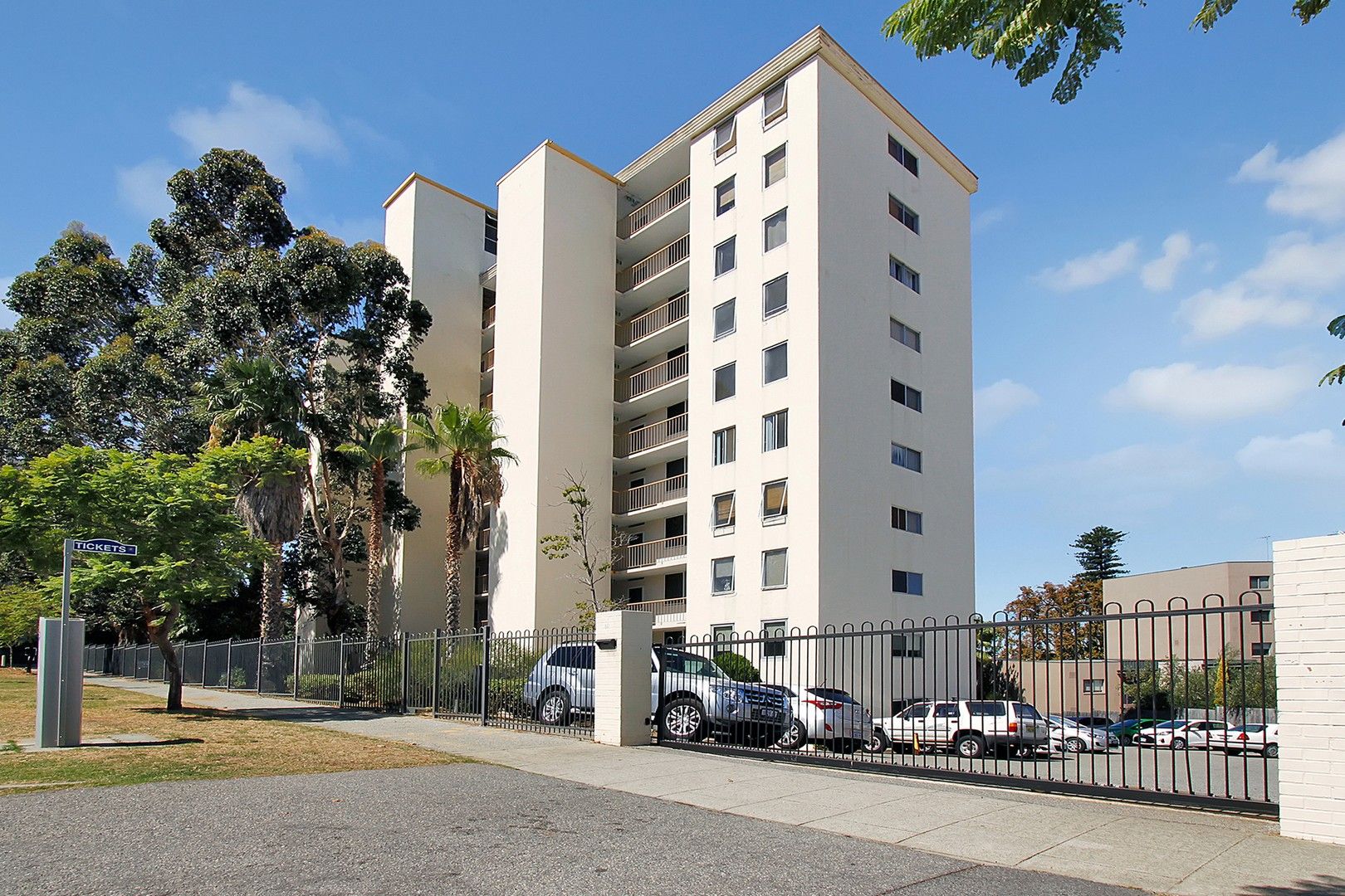 1 bedrooms Apartment / Unit / Flat in 81/60 Forrest Avenue EAST PERTH WA, 6004