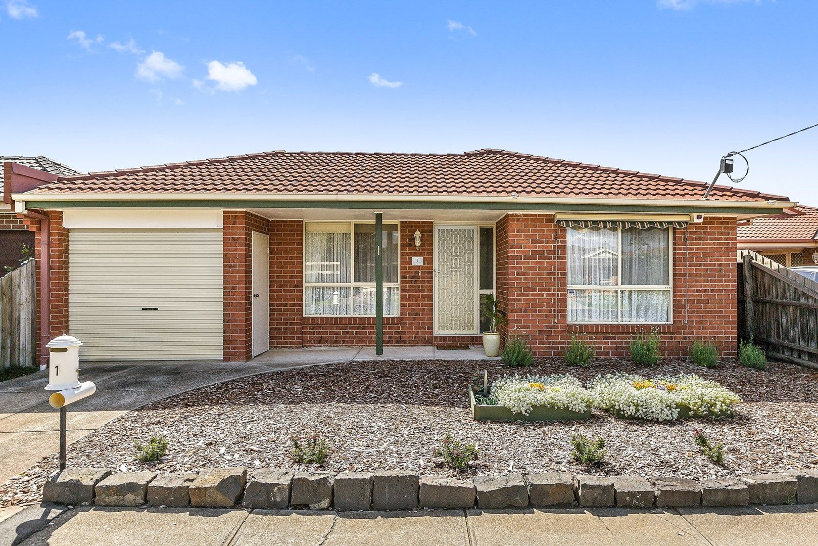 1 Kitson Court, Altona Meadows VIC 3028, Image 0