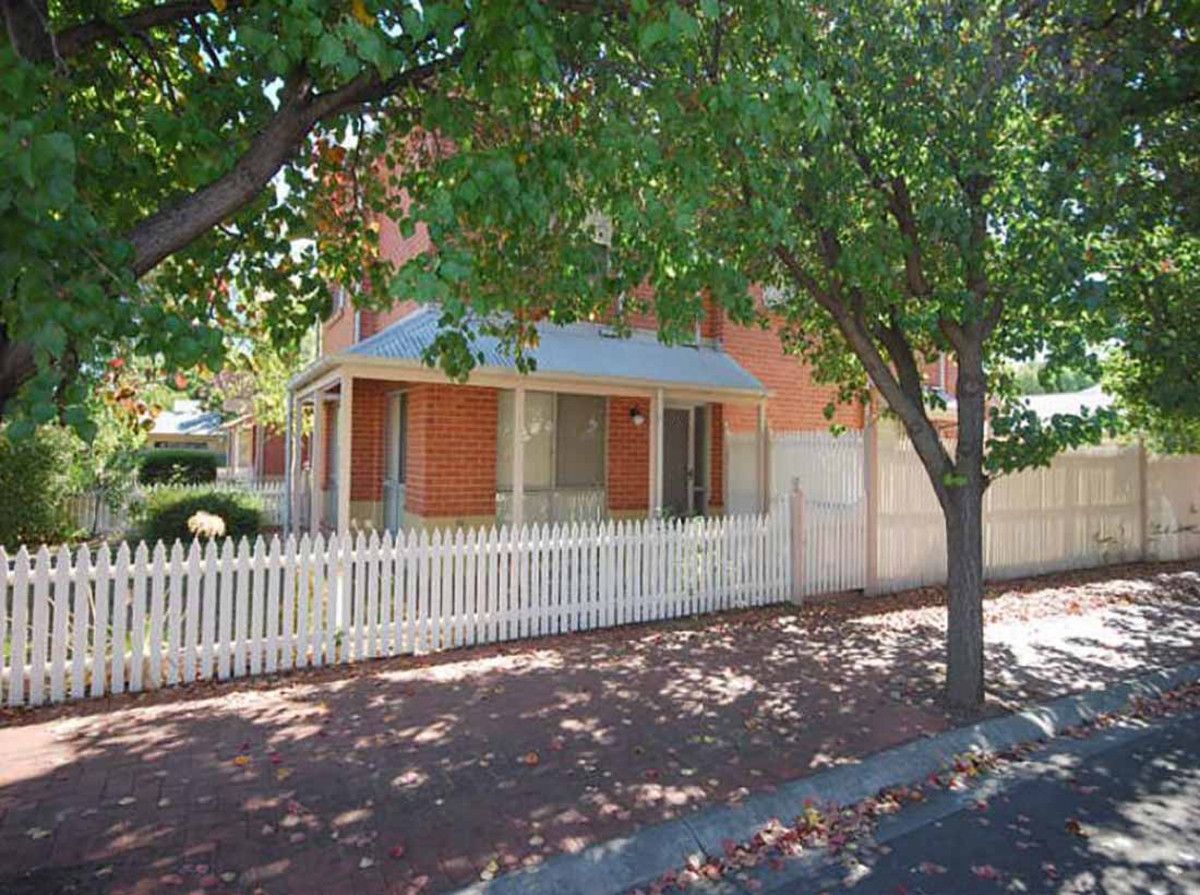 3 bedrooms Townhouse in 38 Thomas Street UNLEY SA, 5061