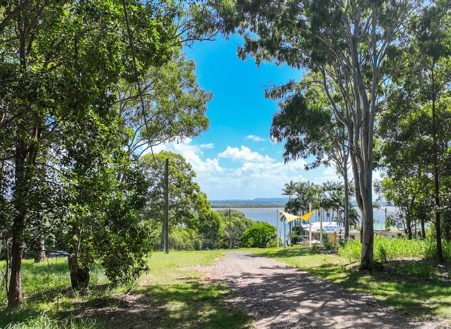 10 Ranora Avenue, Russell Island QLD 4184, Image 0