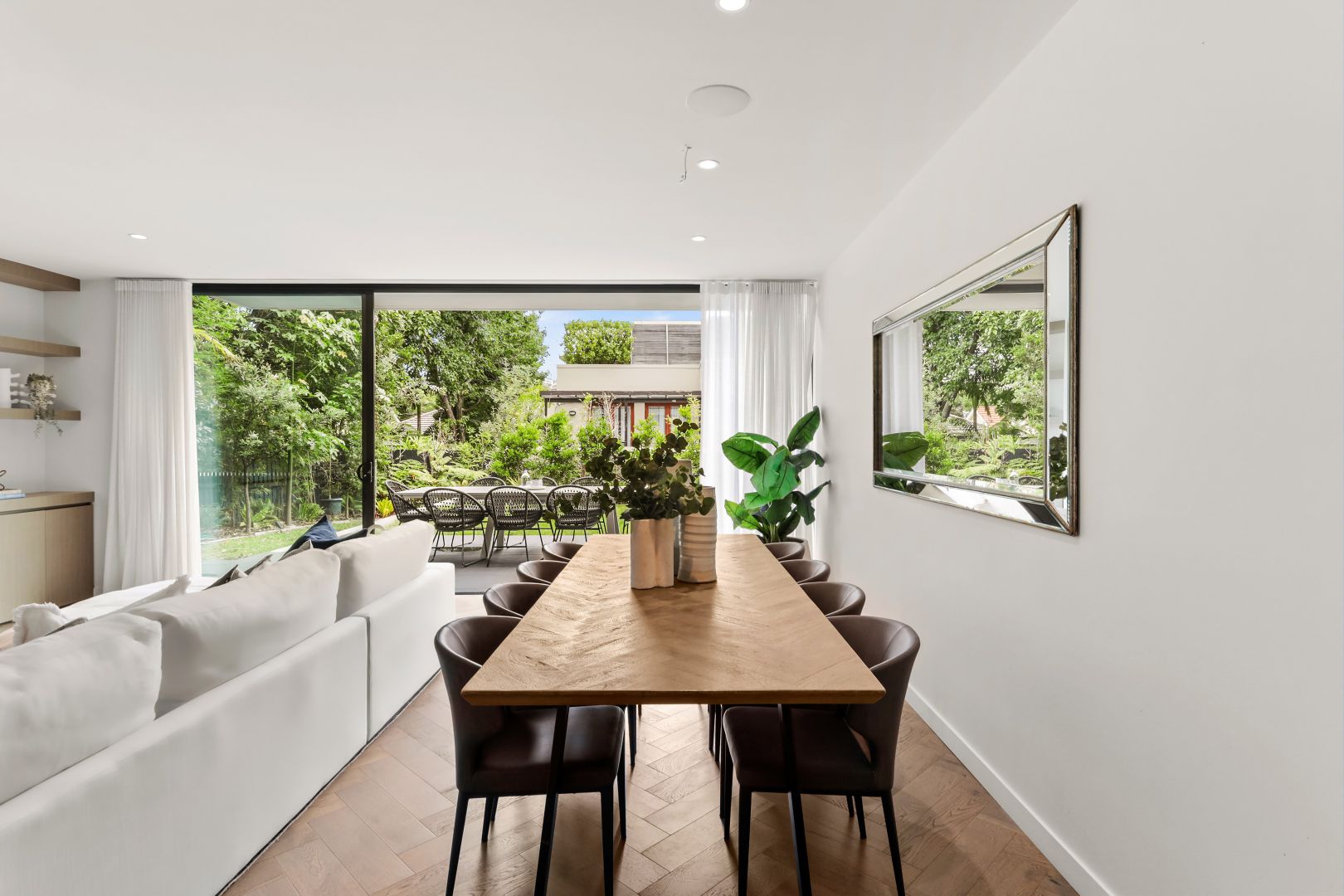 1/33-37 Carlisle Street, Rose Bay NSW 2029, Image 2