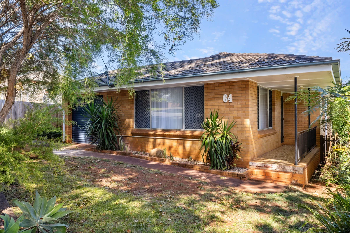 64 James Street, Rangeville QLD 4350