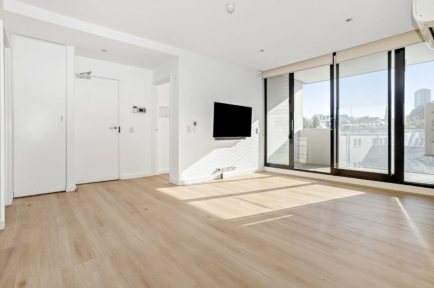 Additional image 3 of 403A/33 Inkerman Street, St Kilda VIC 3182