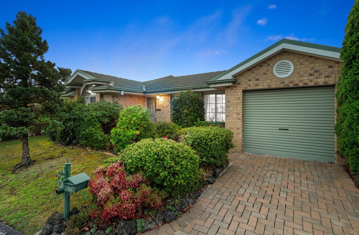 27 Ramble Crescent, Croydon VIC 3136, Image 1