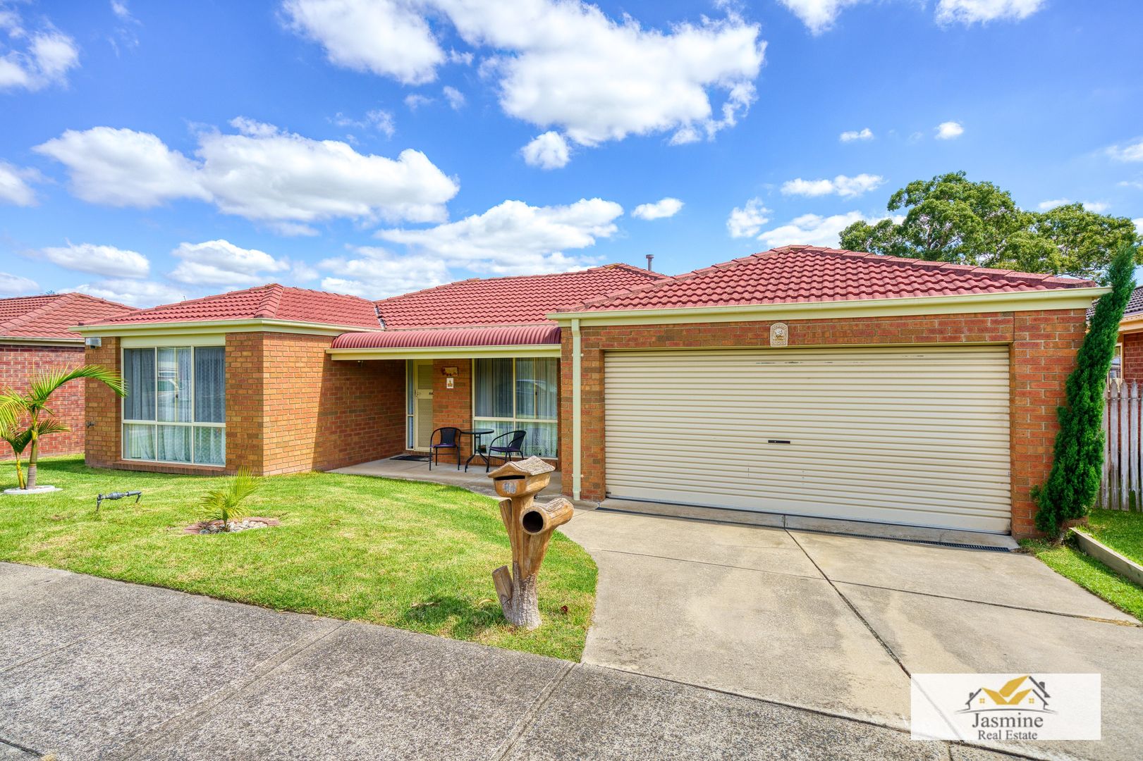 86 Strabane Way, Hampton Park VIC 3976, Image 2