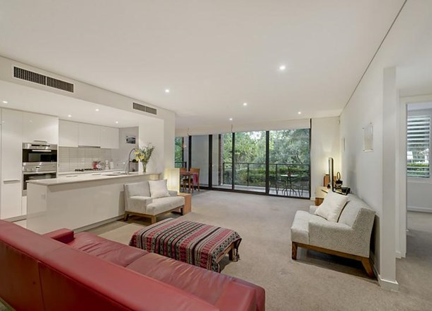 3/53 Chaucer Crescent, Canterbury VIC 3126