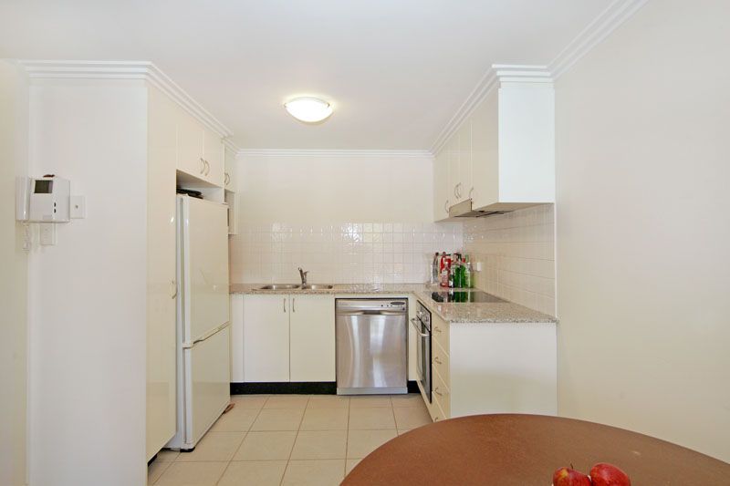 2/1-5 Bayview Avenue, The Entrance NSW 2261, Image 1