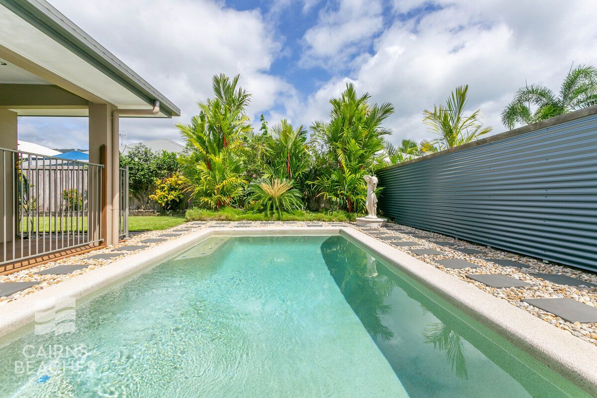 4 bedrooms House in 8 Myalup Close KEWARRA BEACH QLD, 4879