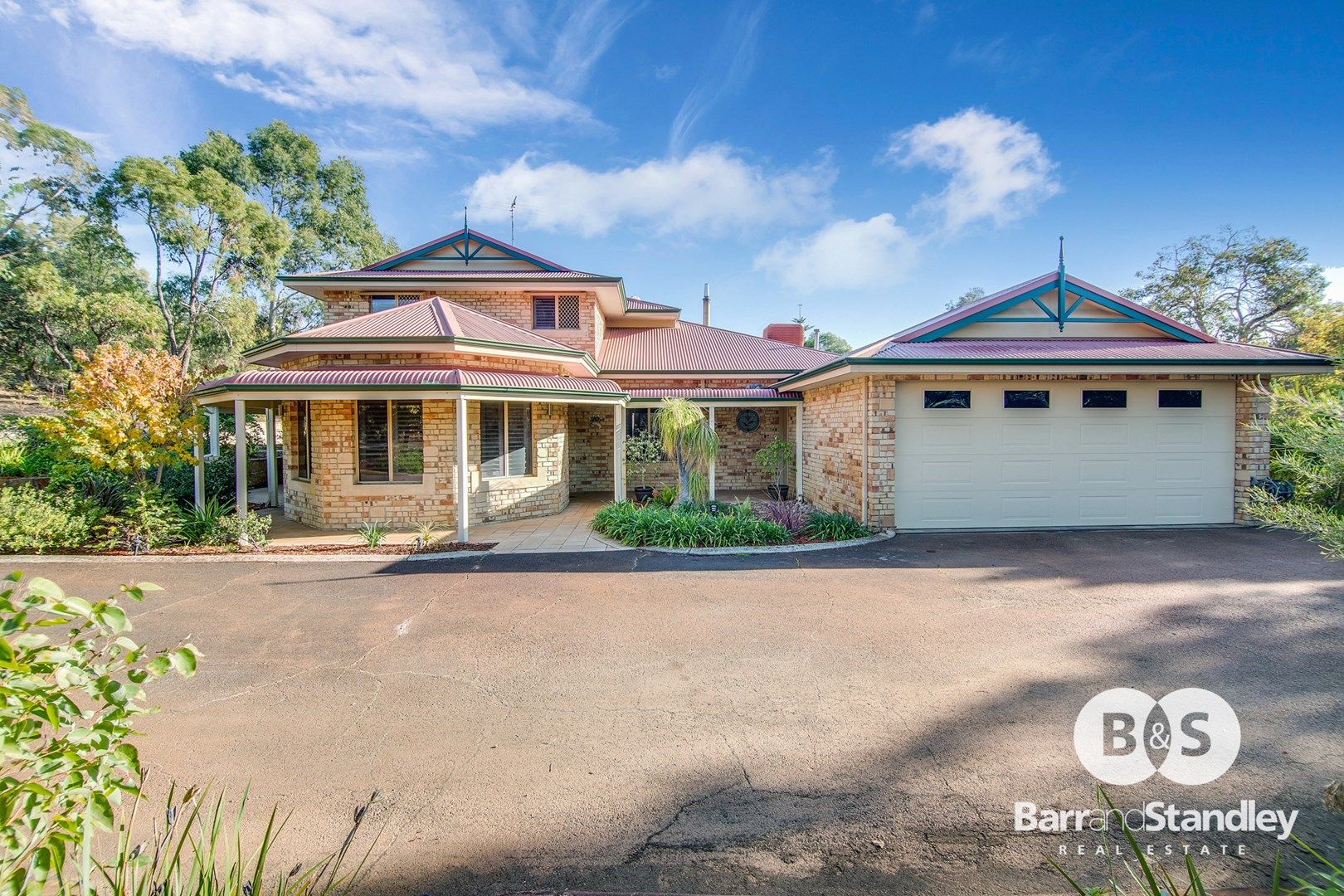 10 Roberts Road, Leschenaul Property History & Address Research Domain