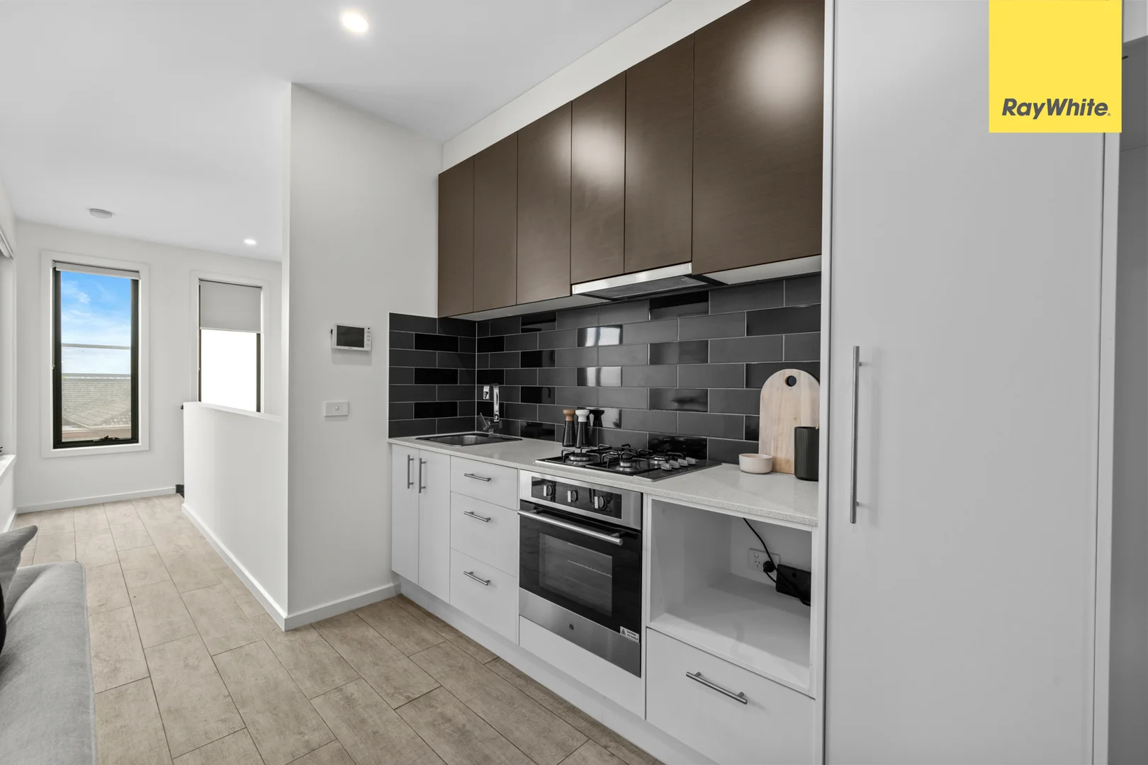 Additional image 14 of 4/1 Erskine Avenue, Reservoir VIC 3073