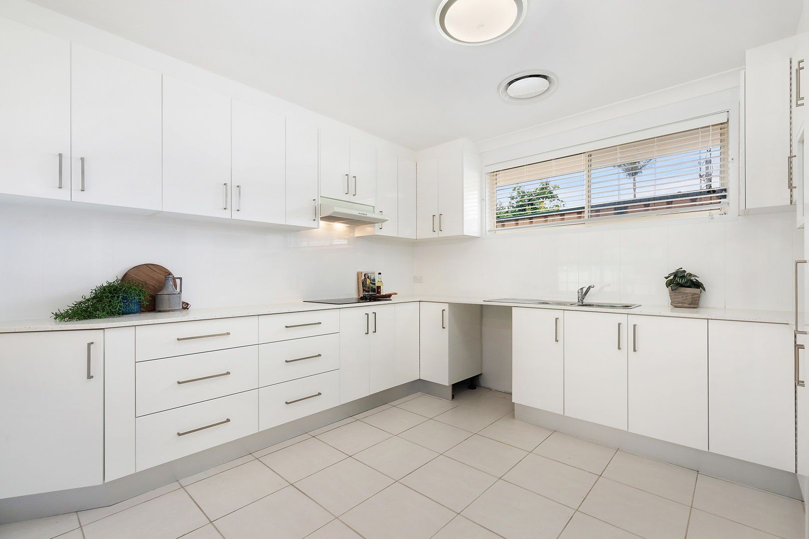 2/49 Cahors Road, Padstow NSW 2211, Image 2