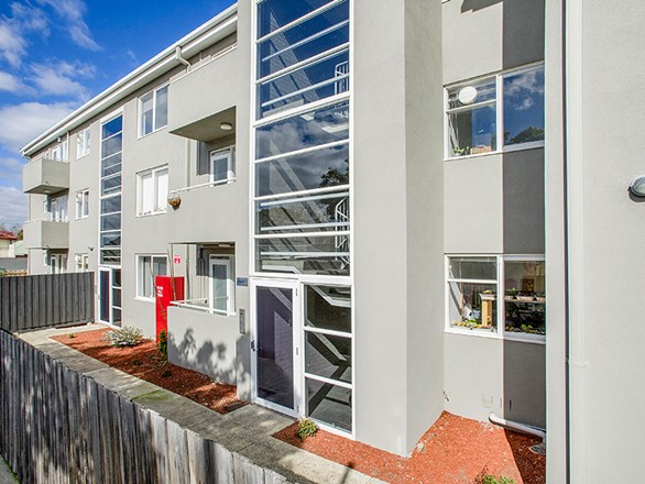 9/37-39 Staley Street, Brunswick VIC 3056