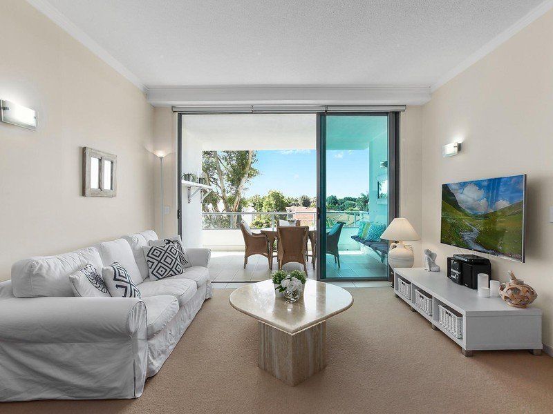 31/20-28 Bayview Street, Runaway Bay QLD 4216, Image 0