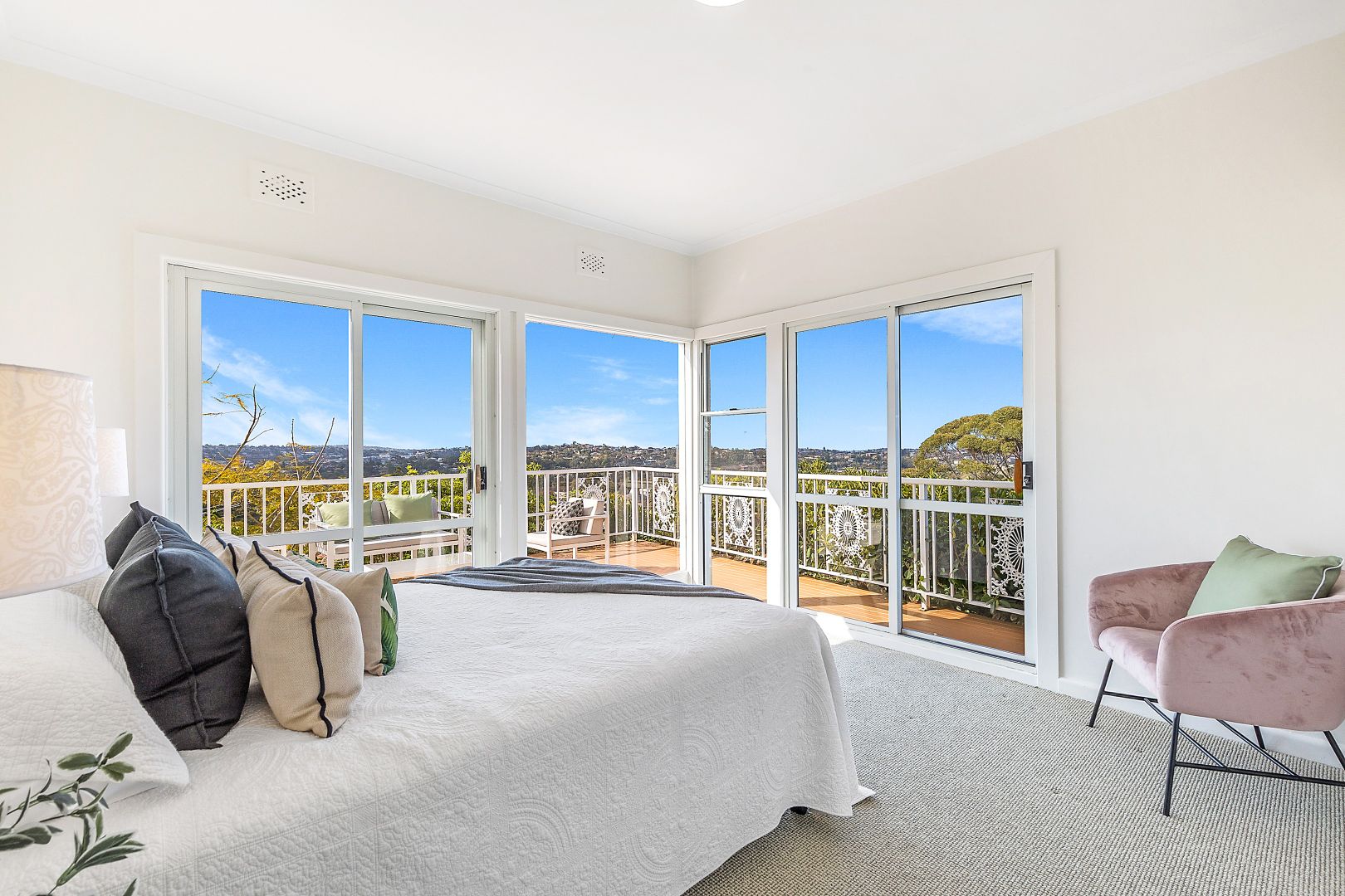 14 Horning Parade, Manly Vale NSW 2093, Image 2