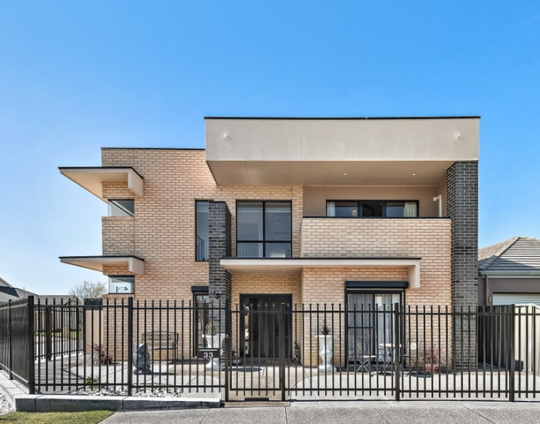 33 Bimini Crescent, Mawson Lakes SA 5095