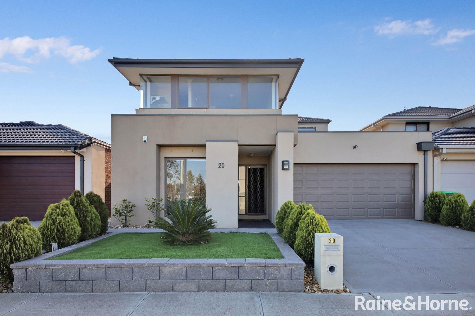 5 bedrooms House in 20 Tayrona Road TARNEIT VIC, 3029