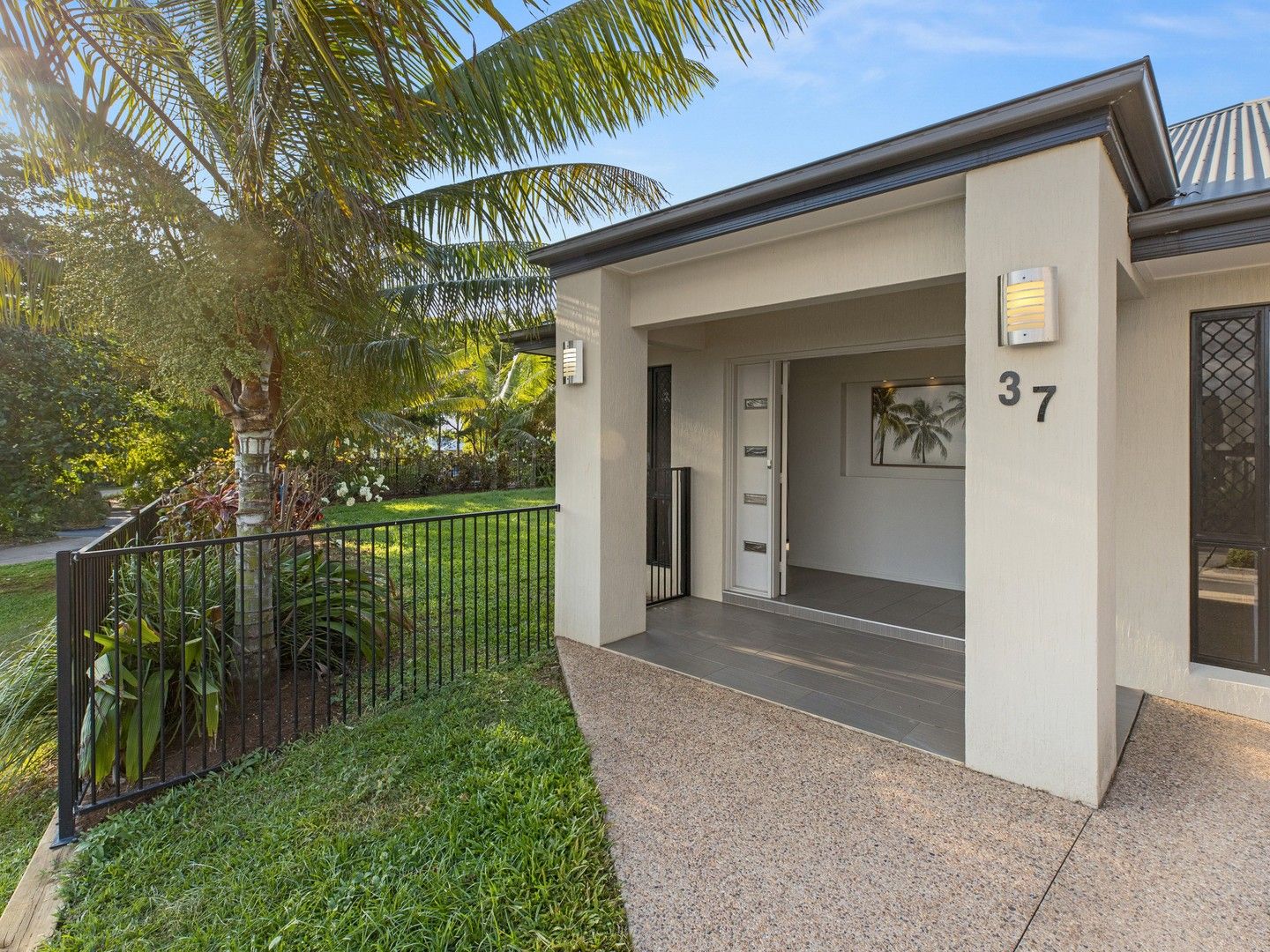 37 Propeller Court, Trinity Beach QLD 4879, Image 0