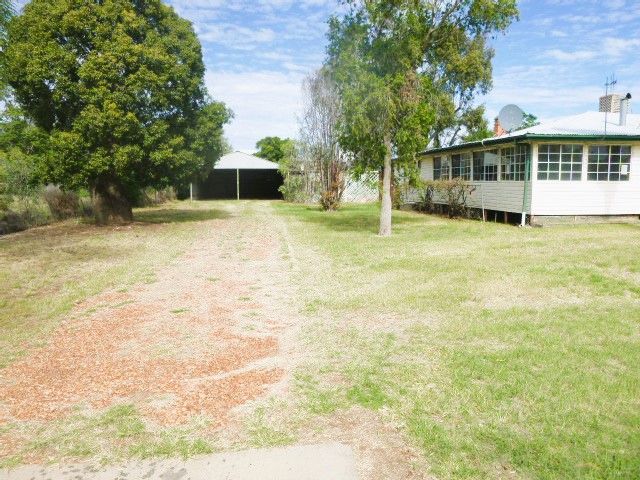 33-35 Moore Street, Dirranbandi QLD 4486, Image 1