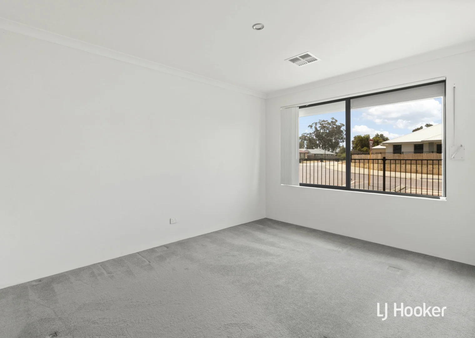 Additional image 5 of 91 Portobello Parade, Wellard WA 6170