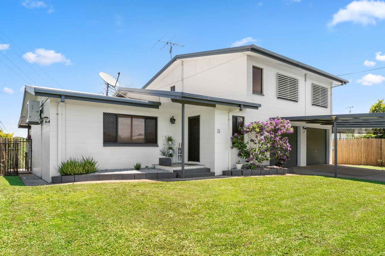 19 Hastings Drive, Mareeba QLD 4880 Domain