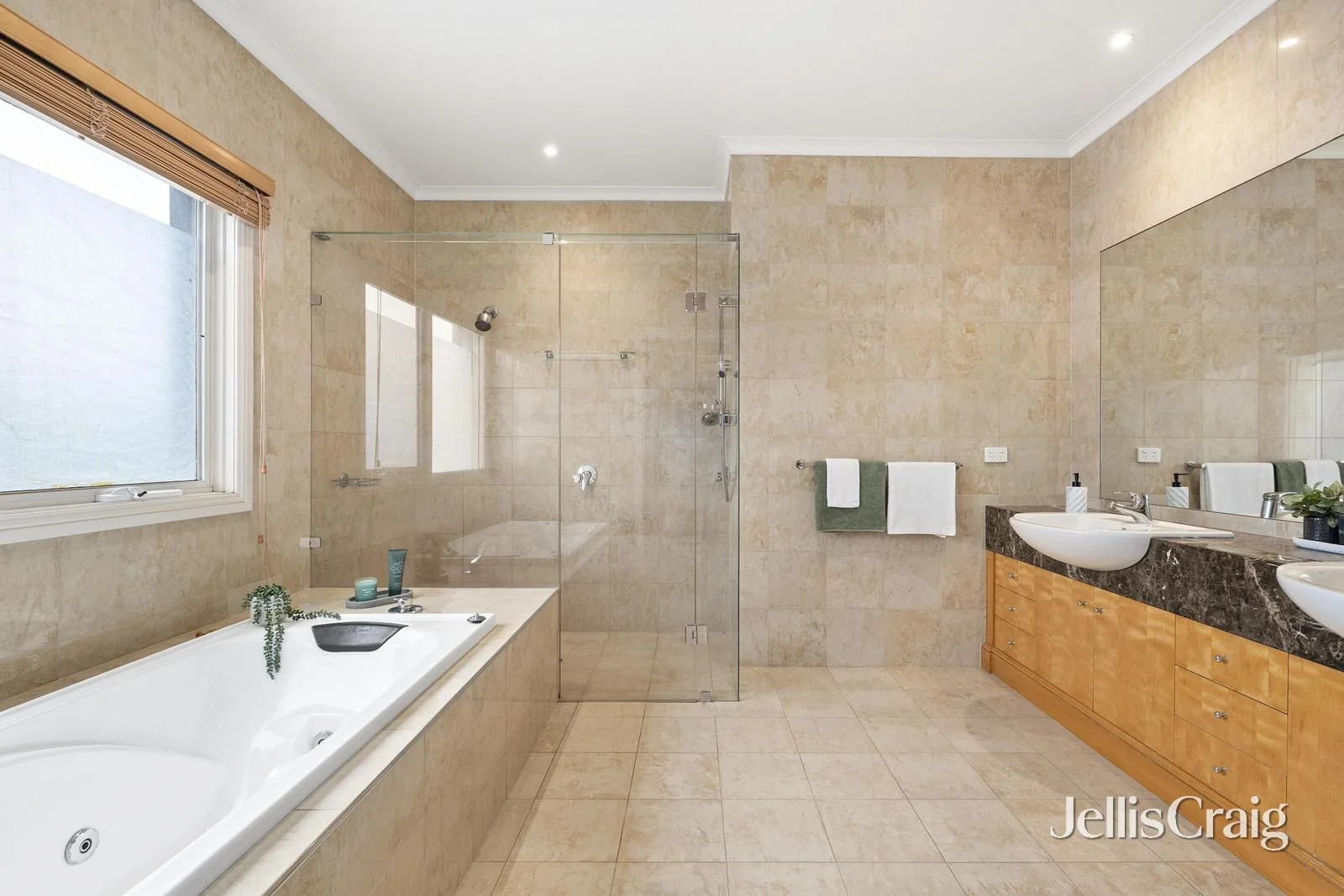 Additional image 11 of 168A High Street, Doncaster VIC 3108