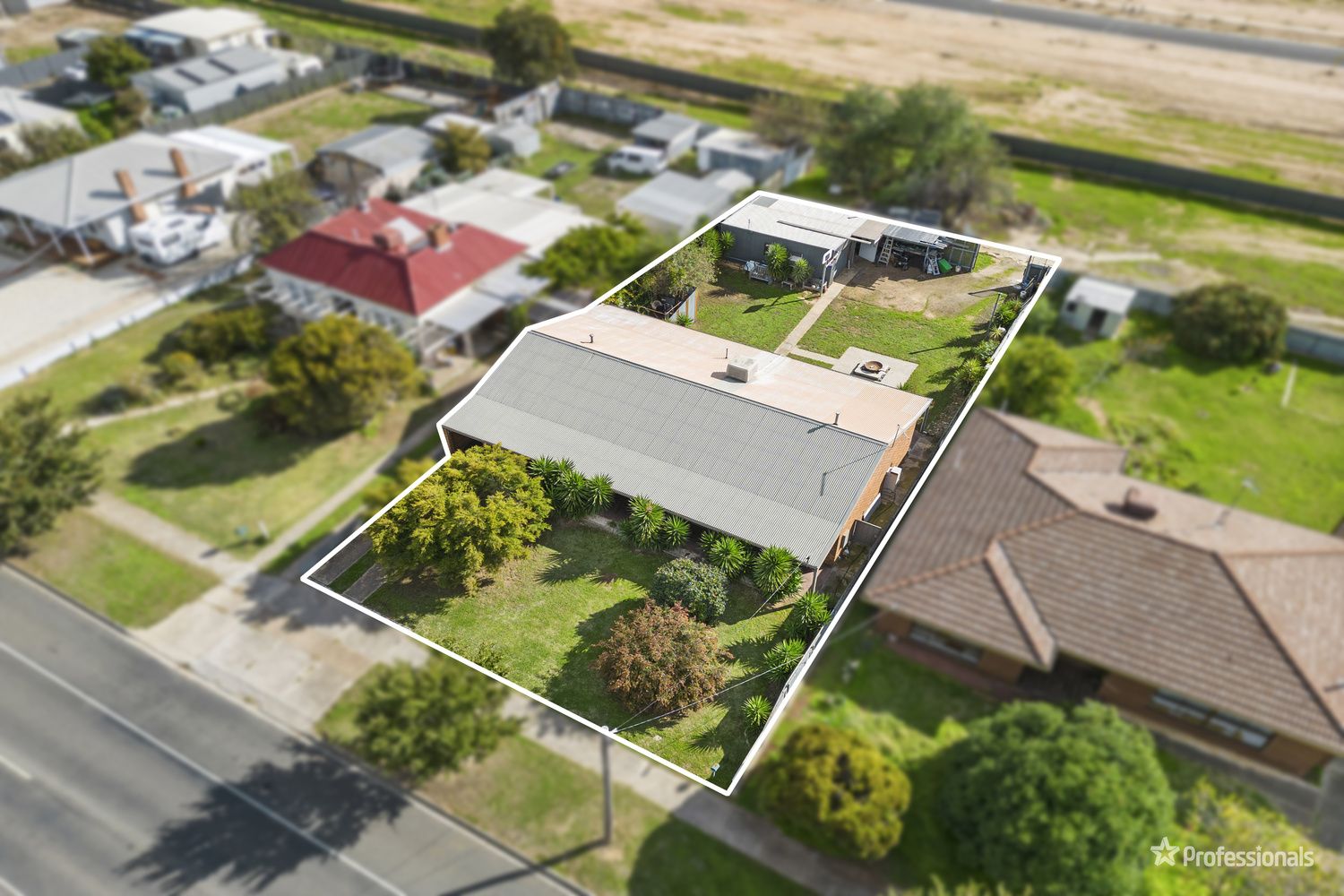 71 Park Road, Maryborough VIC 3465, Image 0