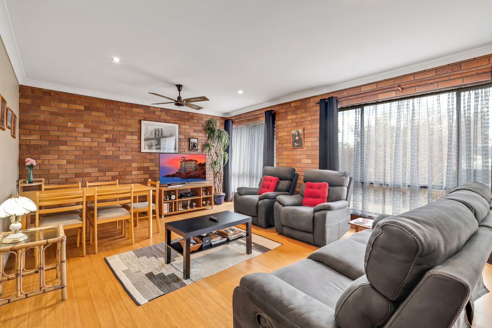 26 Kerria Street, Bellbowrie QLD 4070, Image 2