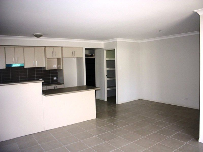 6 Cartledge Court, North Mackay QLD 4740, Image 2