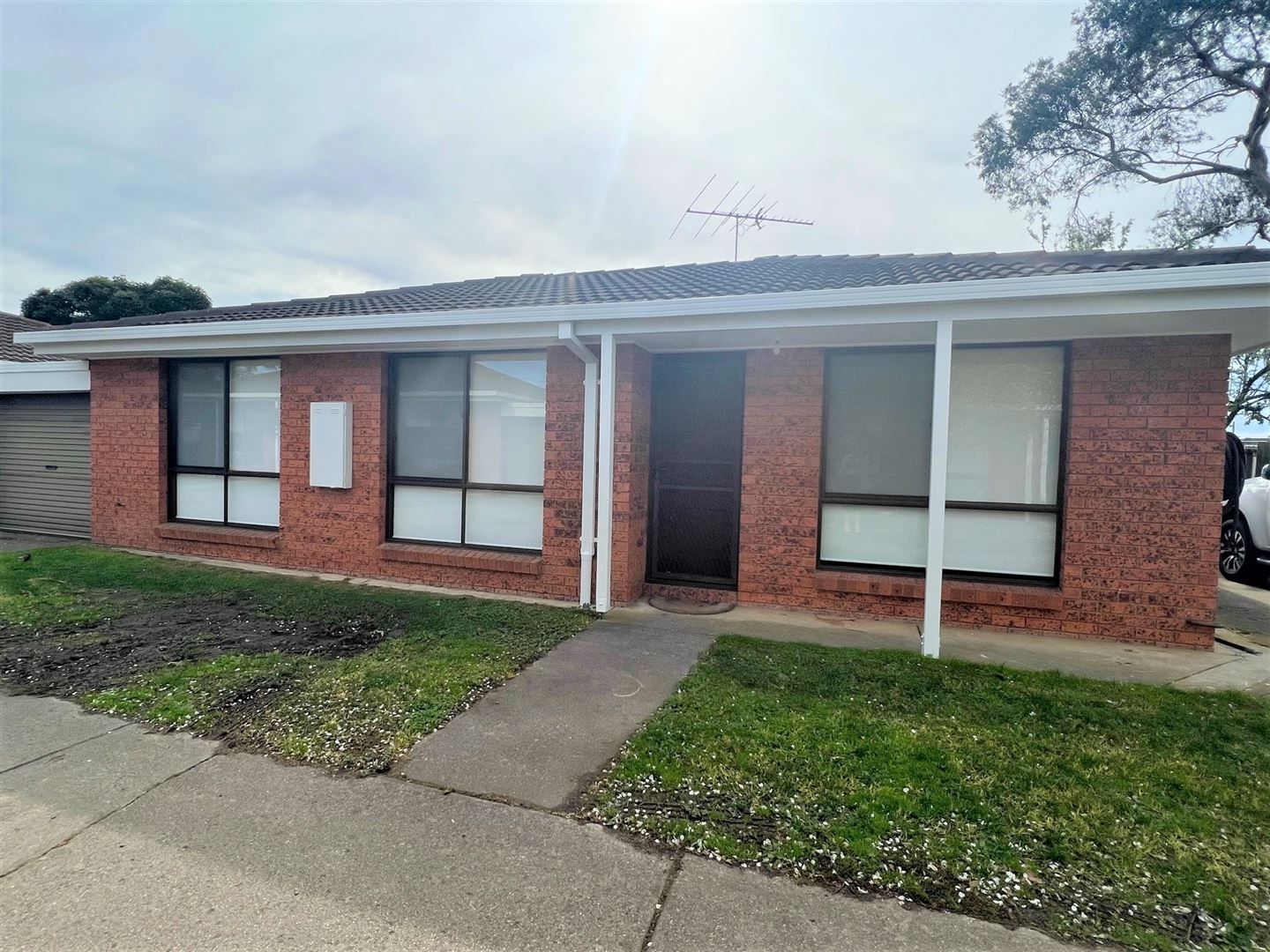 2 bedrooms Apartment / Unit / Flat in 2/82 Walsgott Street NORTH GEELONG VIC, 3215