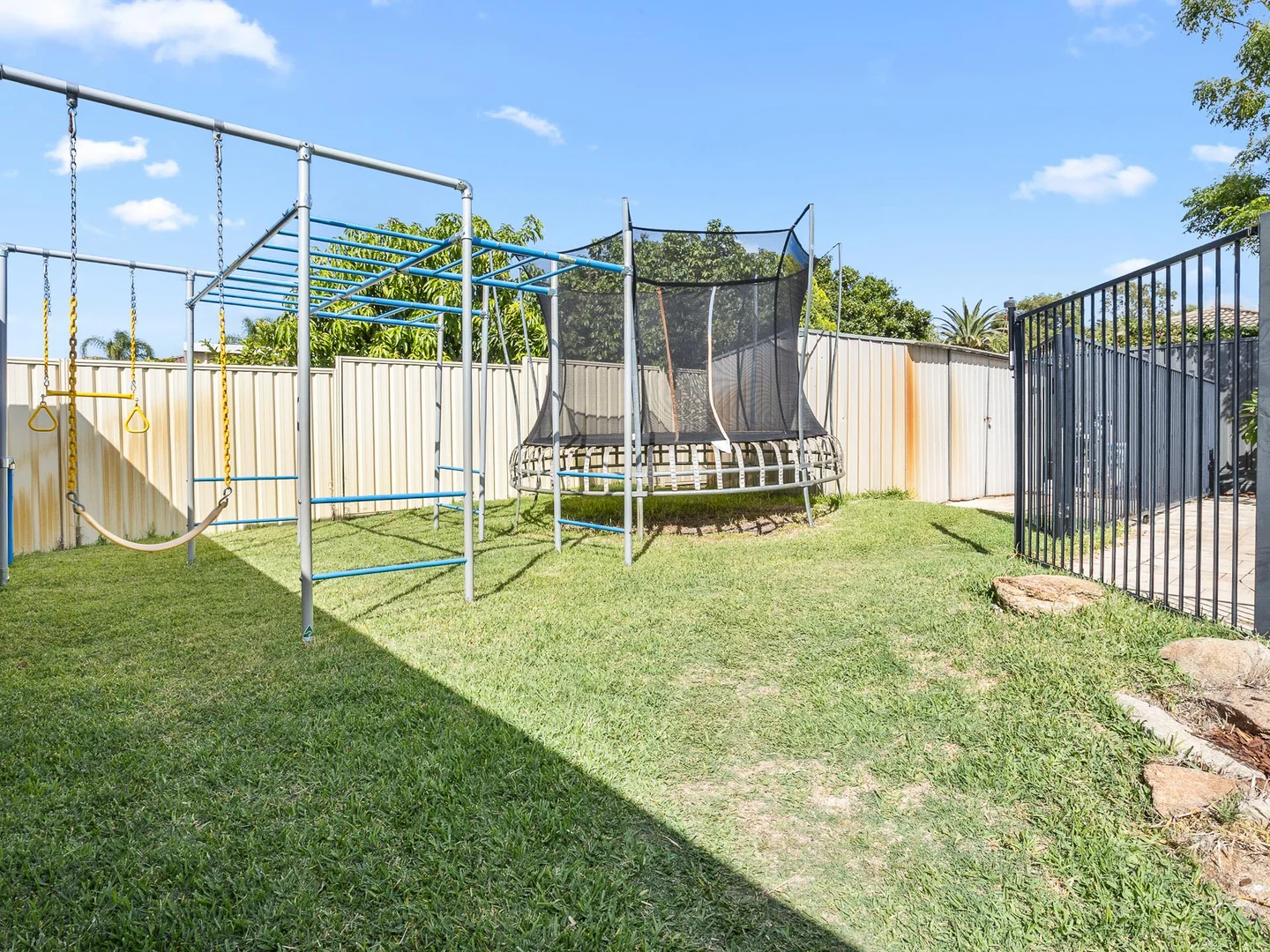 Additional image 31 of 5 Burdett Retreat, Murdoch WA 6150