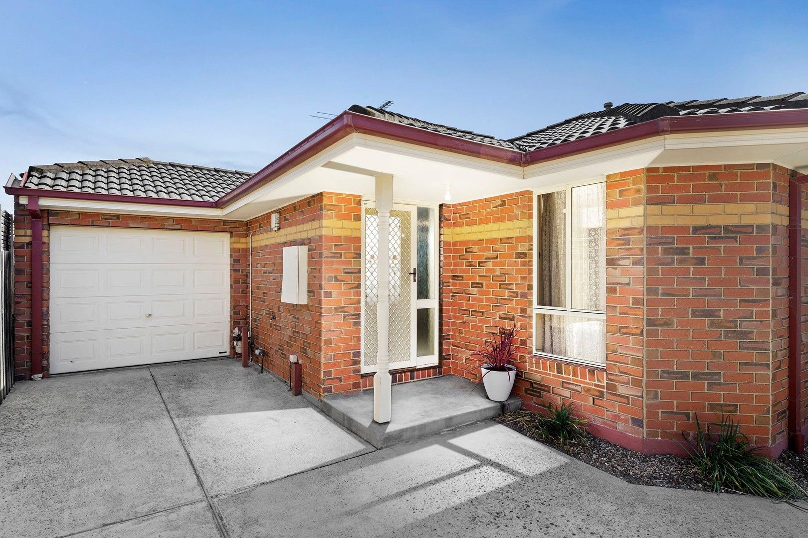 3 bedrooms Villa in 3/29 Walters Avenue AIRPORT WEST VIC, 3042