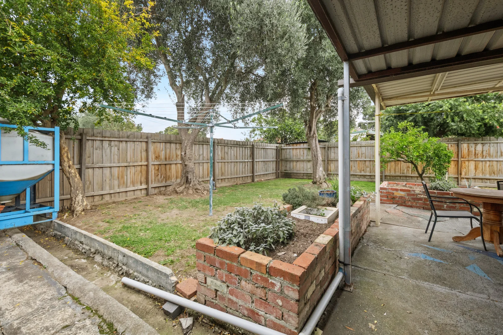 Image 10