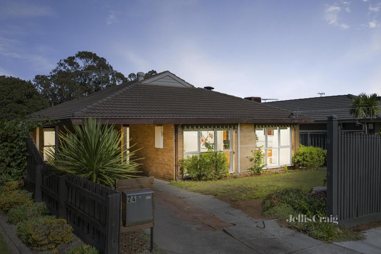 24 Sussex Street, Bundoora VIC 3083, Image 0