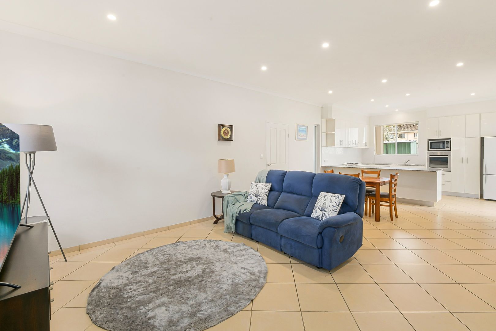 3/22 Warrigal Street, Blackwall NSW 2256, Image 2