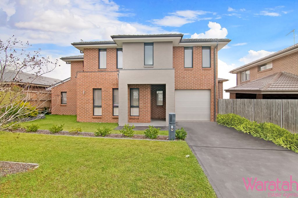 5 bedrooms House in 2 Madeline Circuit SCHOFIELDS NSW, 2762