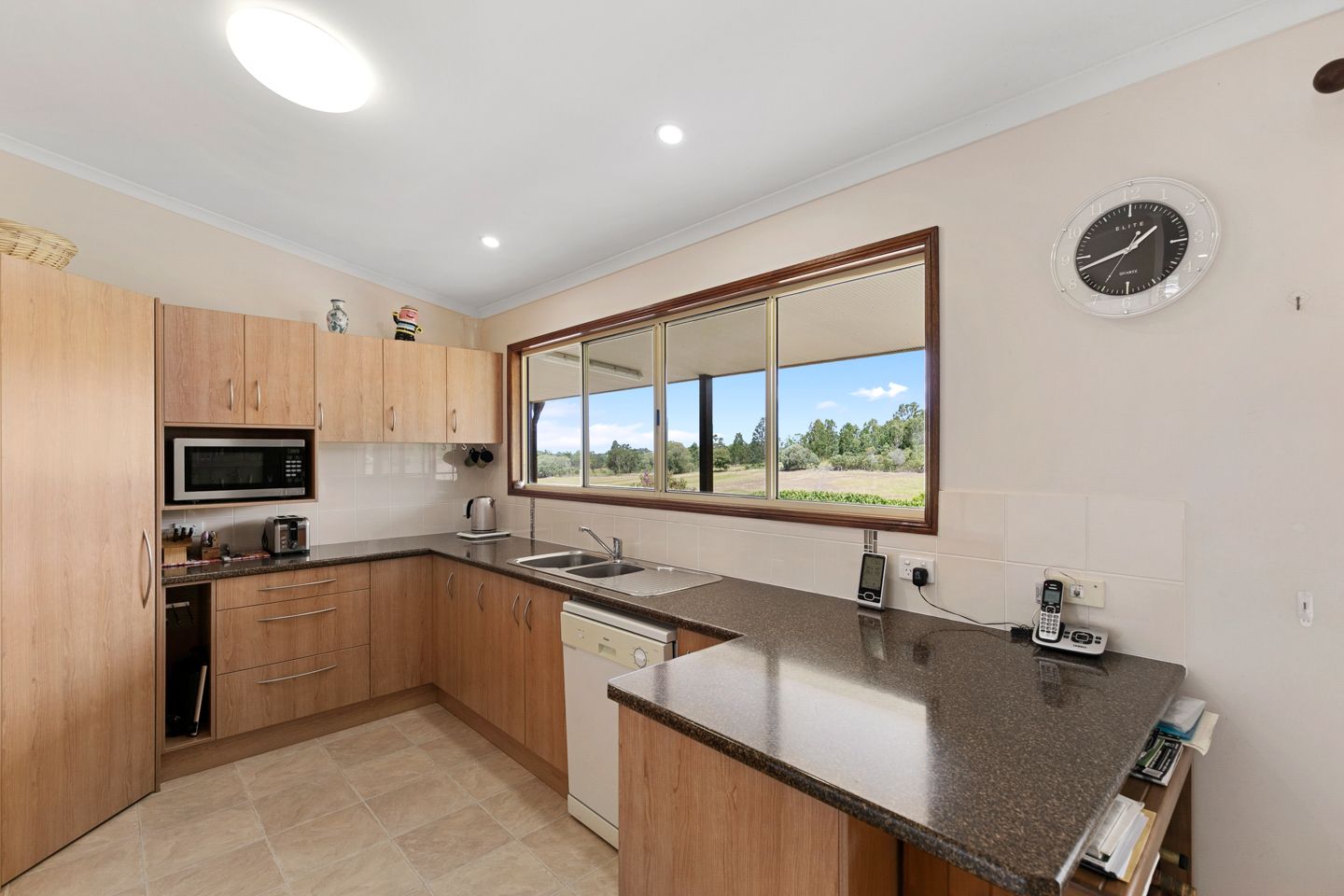 61 Harrison Rd, Mungar QLD 4650, Image 2