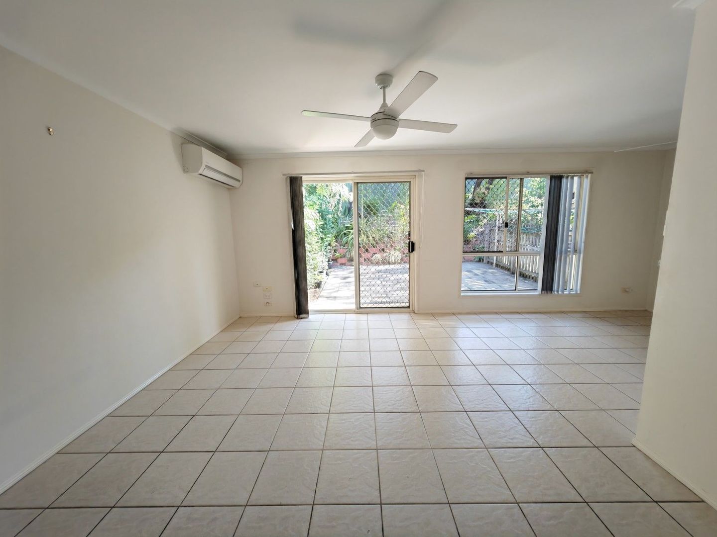 U77/102 Alexander Drive, Highland Park QLD 4211, Image 1