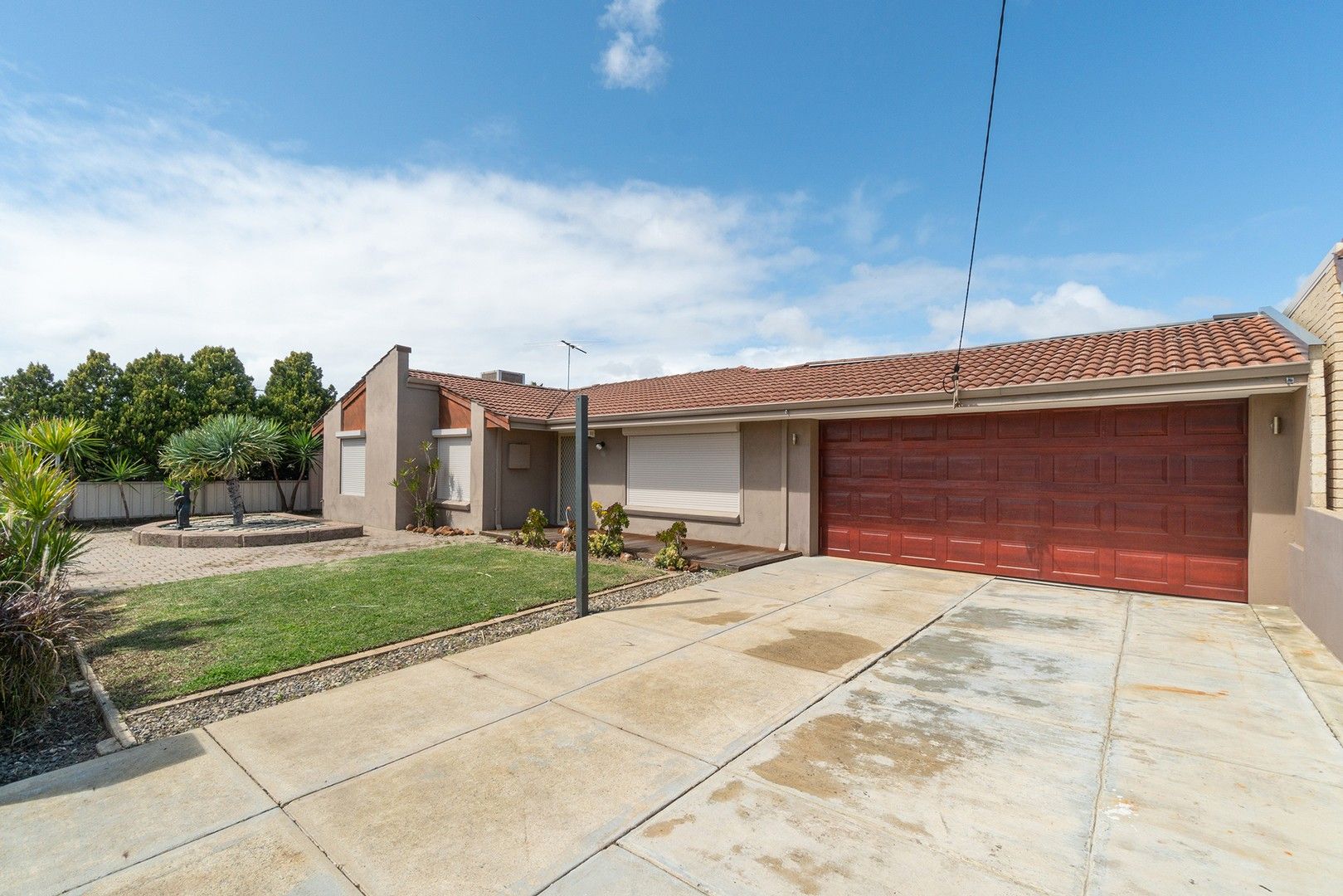 31 Oakleaf Circle, Mirrabooka WA 6061, Image 0