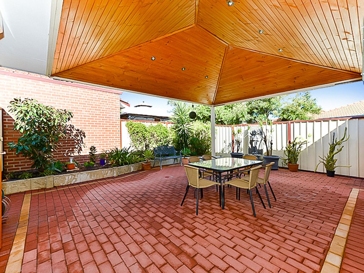 3 Renner Circle, Wanneroo WA 6065, Image 2