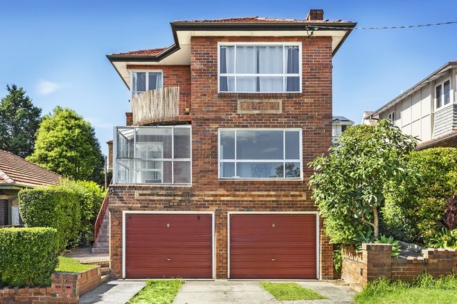 Picture of 2/6 Whittle Avenue, BALGOWLAH NSW 2093