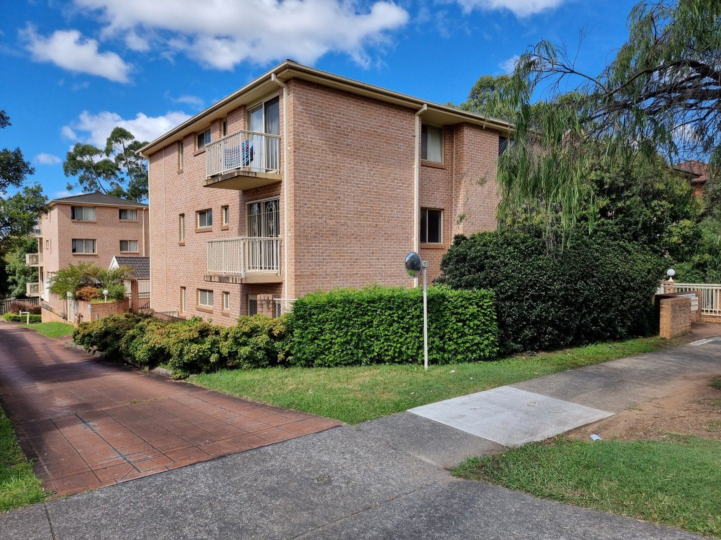 3 bedrooms Apartment / Unit / Flat in 9/16-18 Arcadia St PENSHURST NSW, 2222