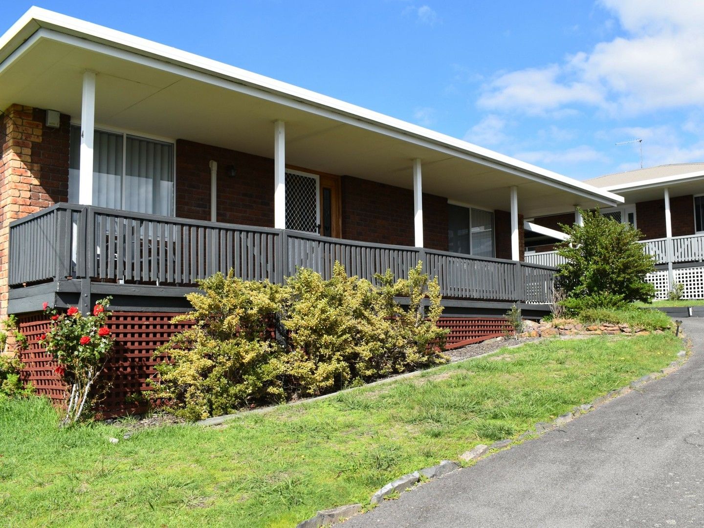 2 bedrooms Apartment / Unit / Flat in 1/4 Homer Street ST HELENS TAS, 7216