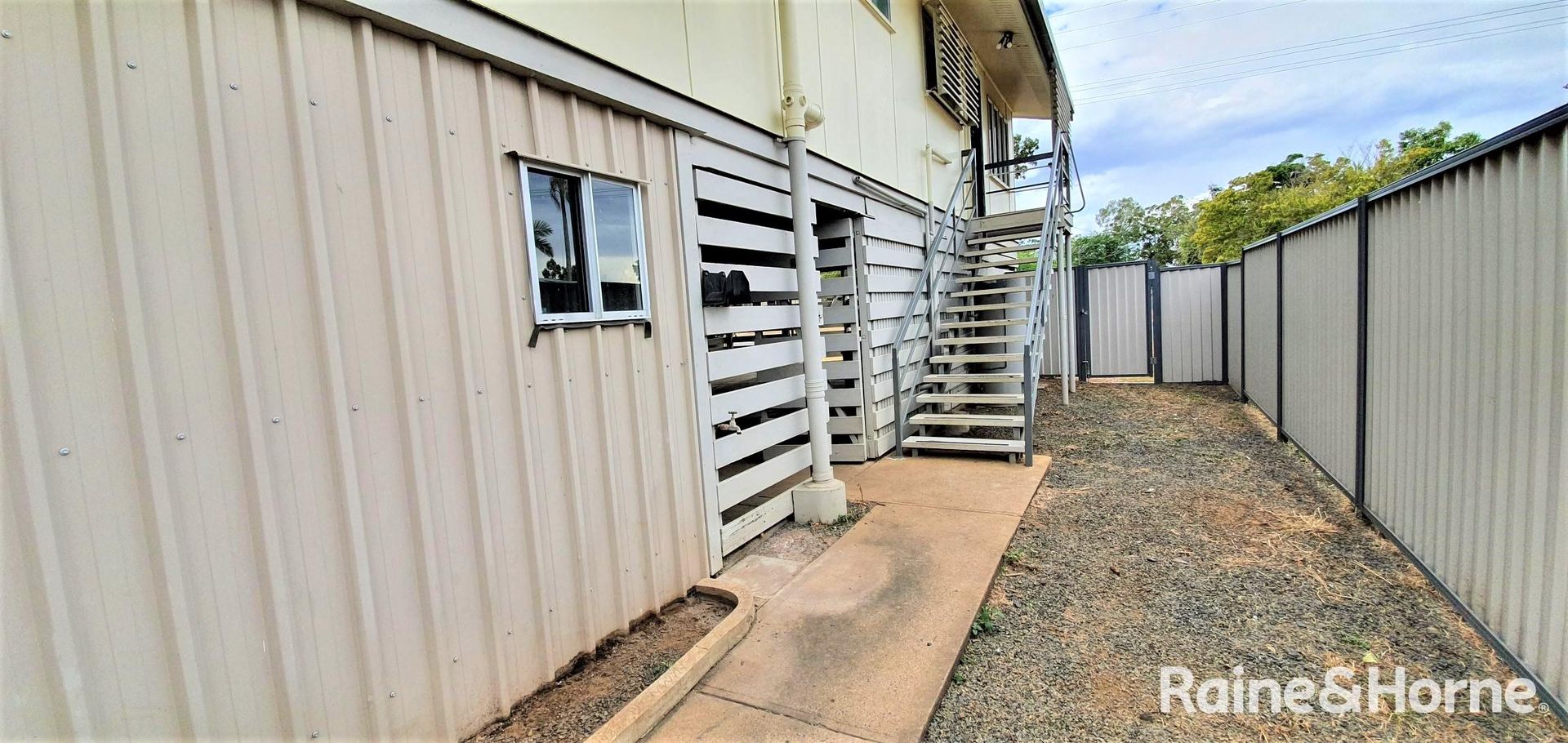 55 Beresford Crescent, Dysart QLD 4745, Image 2