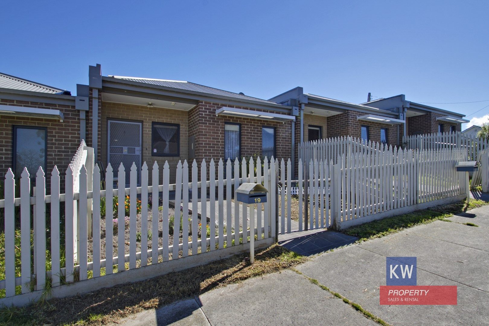 19 Bruton St, Morwell VIC 3840, Image 0